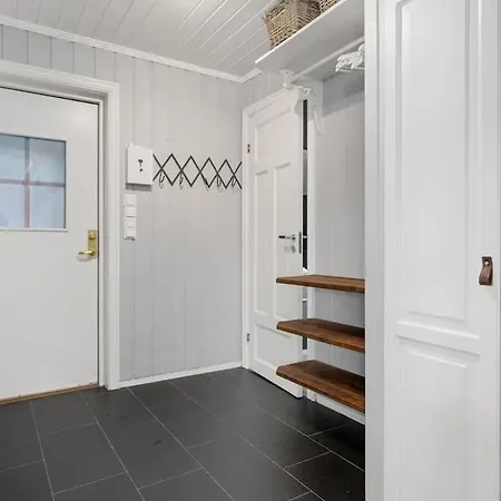 Ski-In Out Apt, Fireplace And Views Trysil