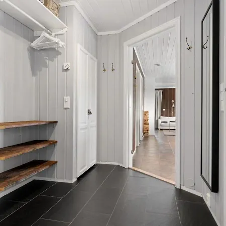 Ski-In Out Apt, Fireplace And Views Trysil